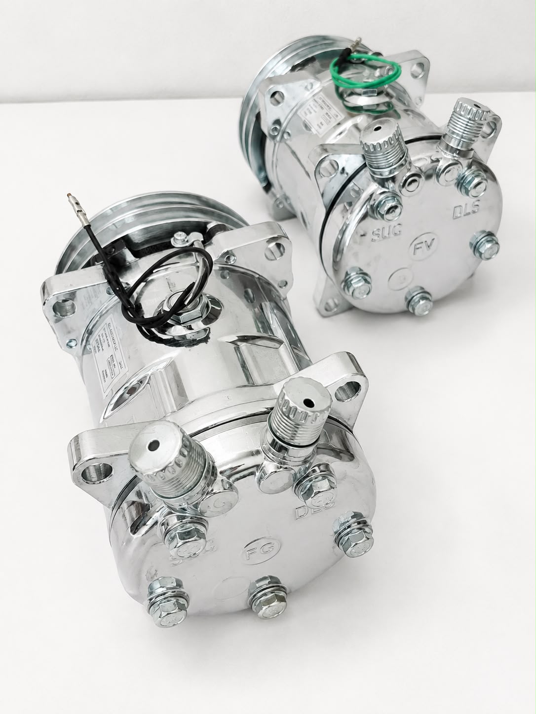 A/C Compressor-Sanden Style 2A Groove Pulley 12v coil - COLOR CHROME-SILVER